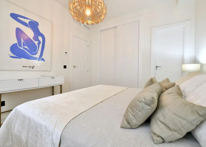 Apartment Ventura By Interhome Estepona